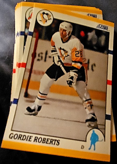 1990-91 Score #245 Gordie Roberts — front