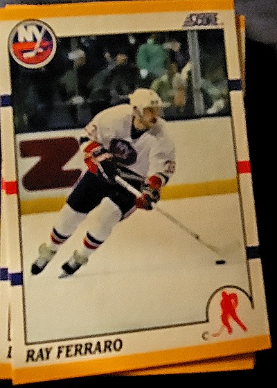 1990-91 Score #208 Ray Ferraro — front