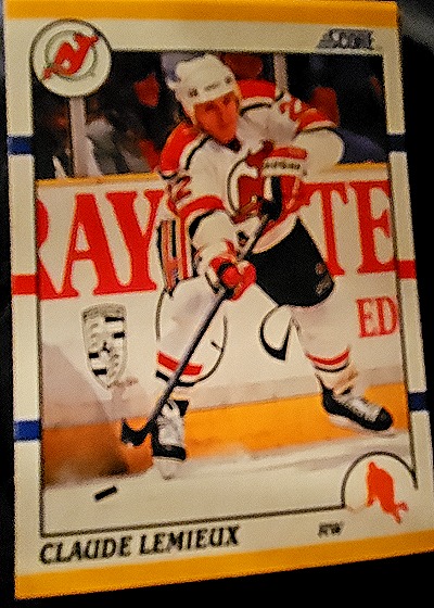 1990-91 Score Rookie and Traded #9T Claude Lemieux — front