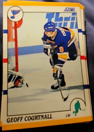 1990-91 Score #208 Geoff Courtnall — front