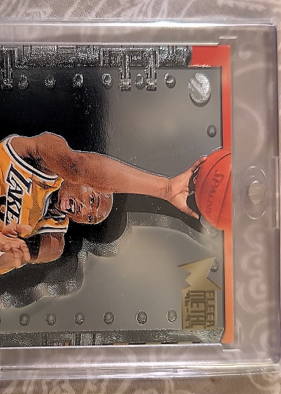 1997 Fleer Metal #M1 Kobe Bryant — front