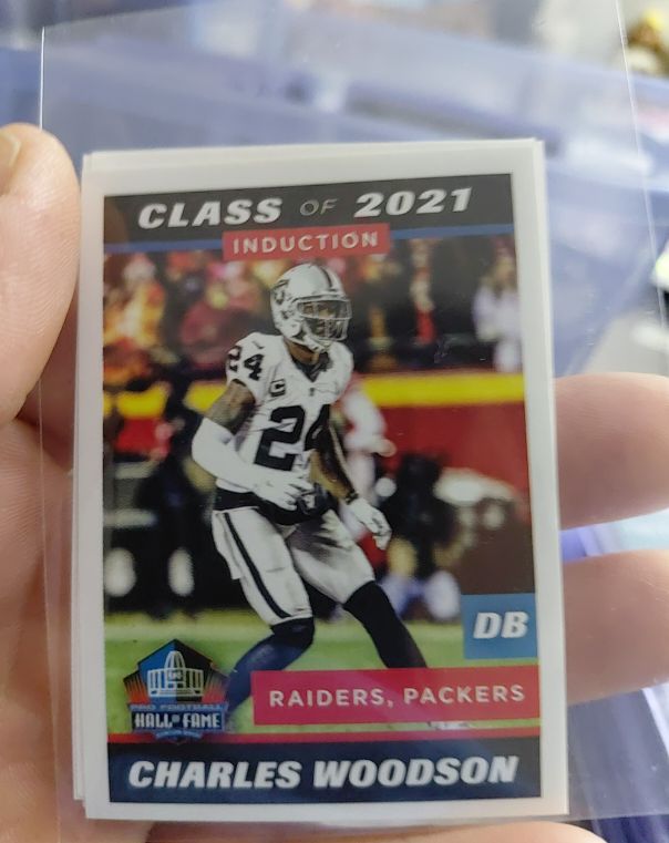 2021 Panini Sticker & Card Collection #28 Charles Woodson — front
