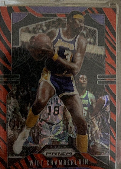2019-20 Panini Prizm #18 Wilt Chamberlain — front