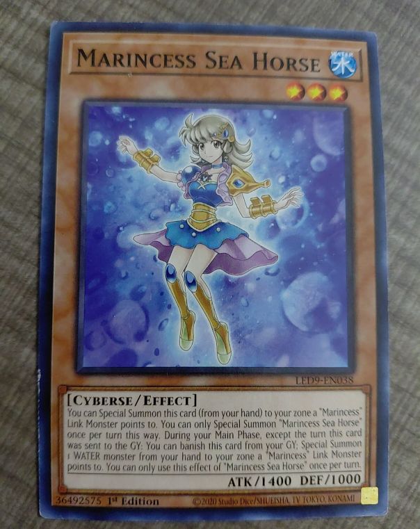 2020 Yu-Gi-Oh! Legendary Duelists: Duels From the Deep #LED9-EN038 Marincess Sea Horse — front