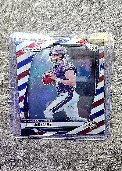 2024 Panini Prizm #400 J.J. McCarthy — front