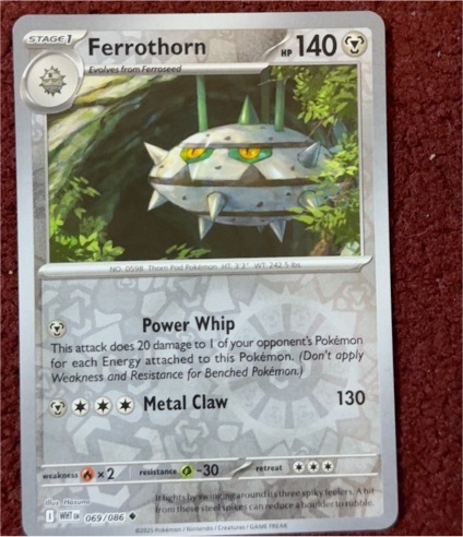 2025 Pokémon #069 Ferrothorn — front