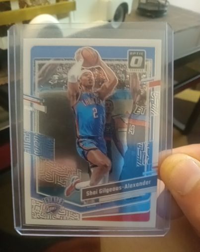 2023-24 Donruss Optic #104 Shai Gilgeous-Alexander — front