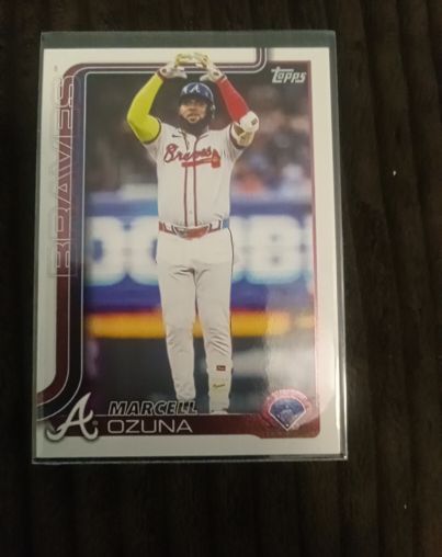 2025 Topps Series 1 #160 Marcell Ozuna — front
