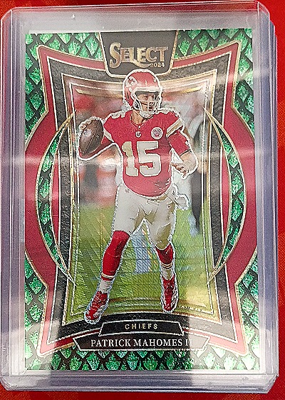 2024 Panini Select Concourse #33 Patrick Mahomes II — front