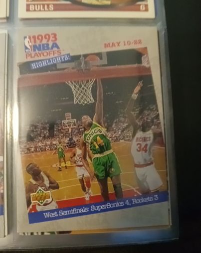1993 Upper Deck NBA Playoffs Highlights #189 Sam Perkins — front