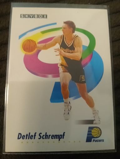 1991-92 Skybox #117 Detlef Schrempf — front