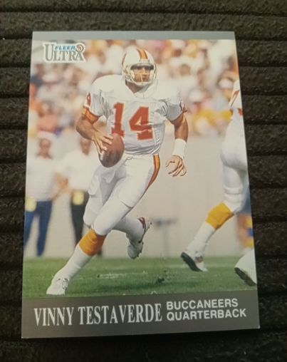 1991 Fleer Ultra #14 Vinny Testaverde — front