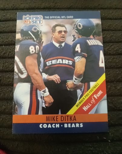 1990 Pro Set #59 Mike Ditka — front