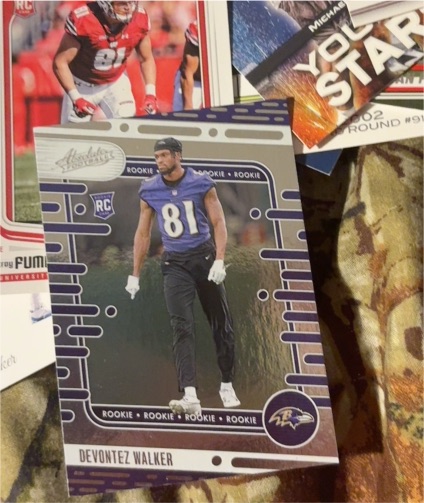 2024 Panini Absolute #181 Devontez Walker — front