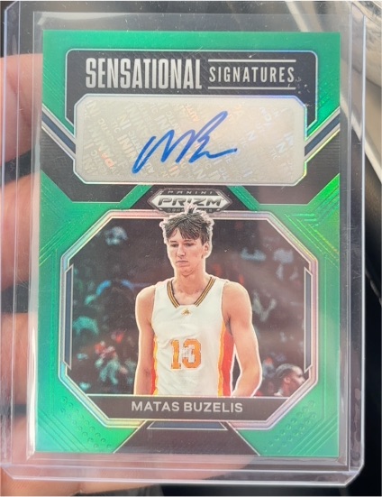 2023 Panini Prizm Draft Picks Sensational Signatures #SS-MBZ Matas Buzelis — front