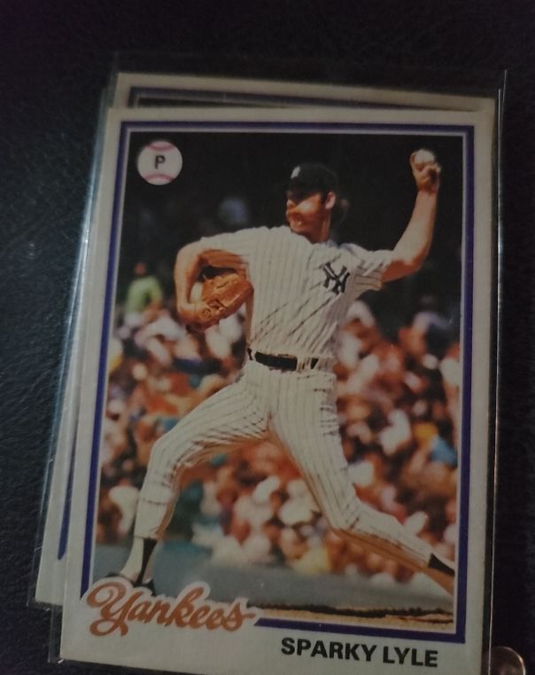 1978 Topps #35 Sparky Lyle — front