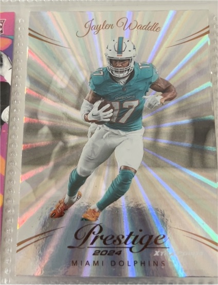 2024 Panini Prestige Sunburst Xtra Points #184 Jaylen Waddle — front