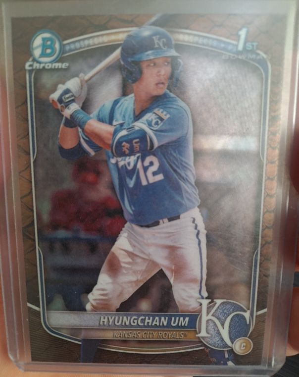 2025 Bowman Chrome Prospects #BCP-119 Hyungchan Um — front