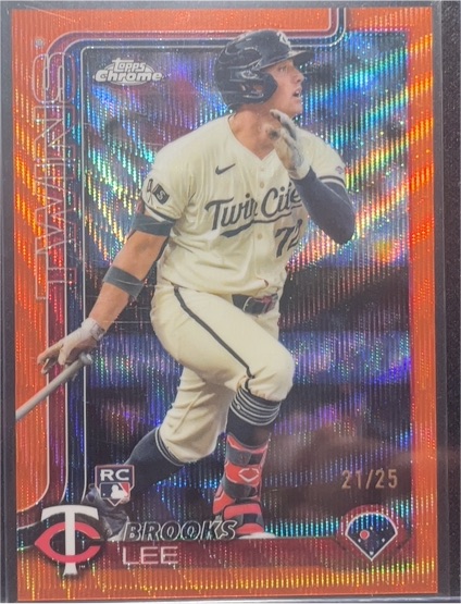 2025 Topps Series 1 #317 Brooks Lee — front