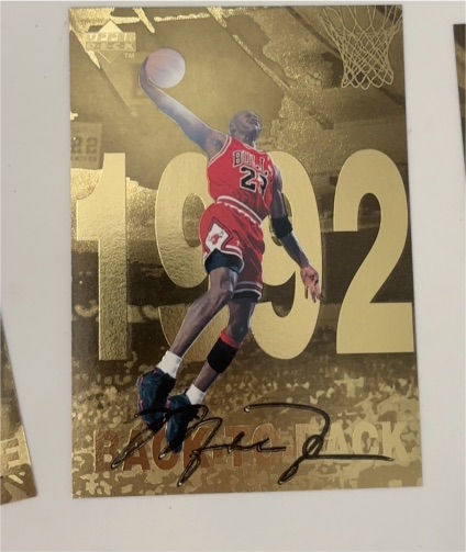 1998 Upper Deck Gatorade Gold Foil #8 Michael Jordan — front