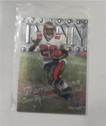 1999 SkyBox Metal Universe #226 Warrick Dunn — front
