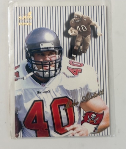 1999 Pacific Aurora Pinstripes #137 Mike Alstott — front