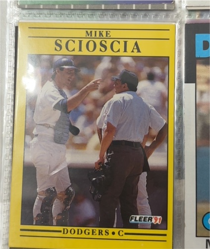 1991 Fleer #219 Mike Scioscia — front