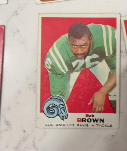 1969 Topps #245 Bob Brown — front