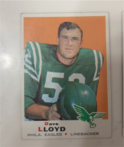 1969 Topps #220 Dave Lloyd — front