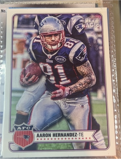 2012 Topps Magic #147 Aaron Hernandez — front