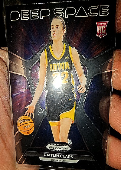 2024 Panini Prizm Draft Picks #8 Caitlin Clark Deep Space Rookie — front