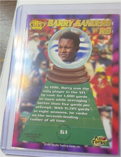 1997 Pacific #61 Barry Sanders — front