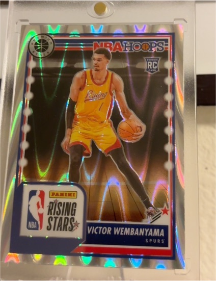 2023-24 Panini NBA Hoops Premium Stock #282 Victor Wembanyama — front