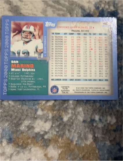 2000 Topps #40 Dan Marino — front