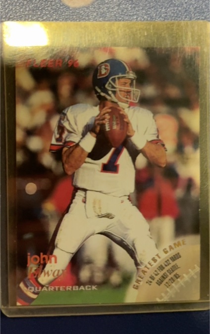 1996 Fleer #40 John Elway — front