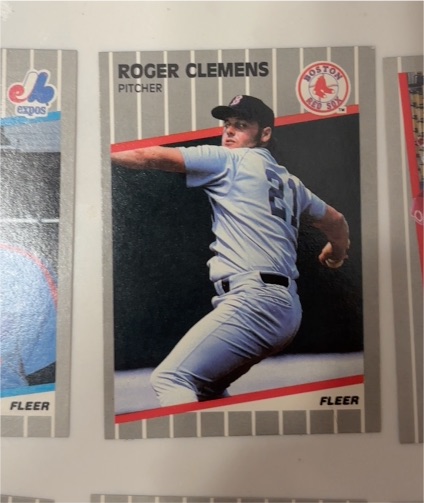 1989 Fleer #85 Roger Clemens — front