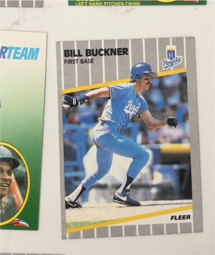 1989 Fleer #11 Bill Buckner — front