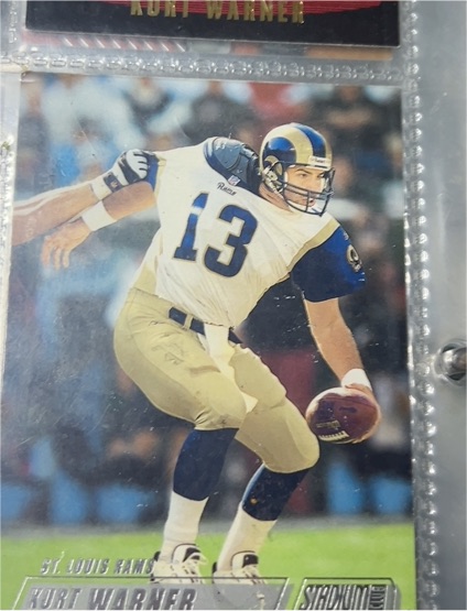 2002 Stadium Club #100 Kurt Warner — front
