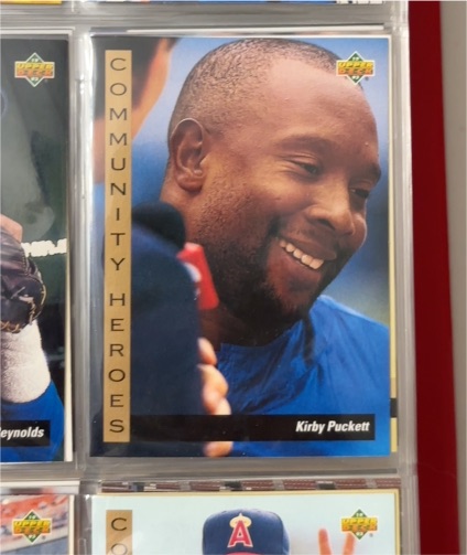 1993 Upper Deck #34 Kirby Puckett Community Heroes — front