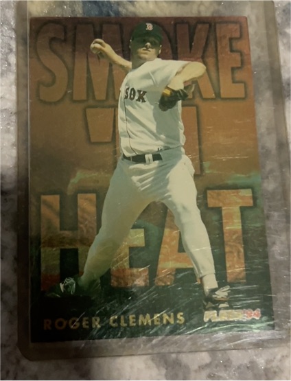1994 Fleer Smoke 'n Heat #1 Roger Clemens — front