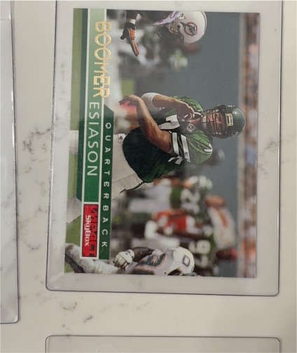 1995 SkyBox Impact #104 Boomer Esiason — front