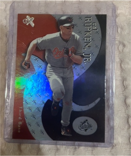 2000 Fleer Skybox EX #8 Cal Ripken Jr. — front