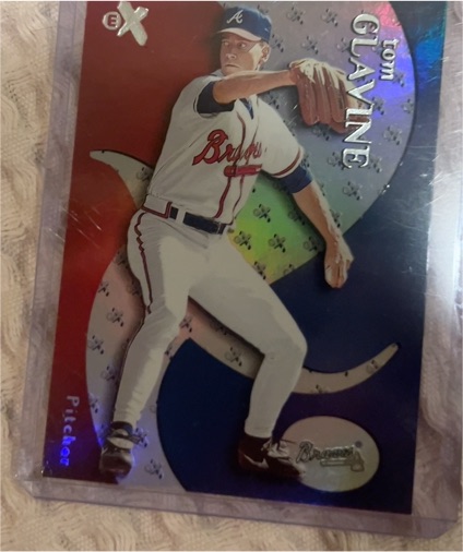 2000 Fleer Skybox E-X #35 Tom Glavine — front