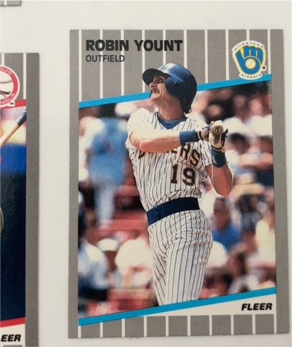 1989 Fleer #200 Robin Yount — front