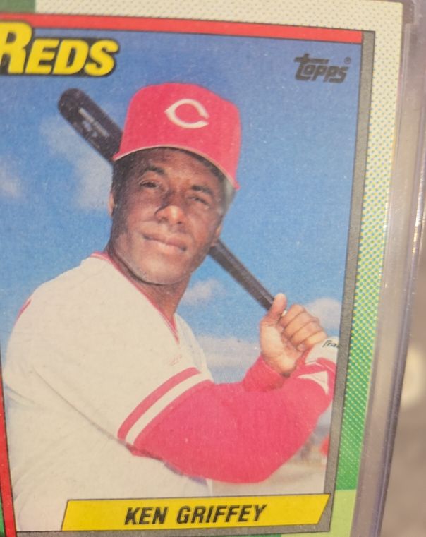 1990 Topps #581 Ken Griffey Sr. — front