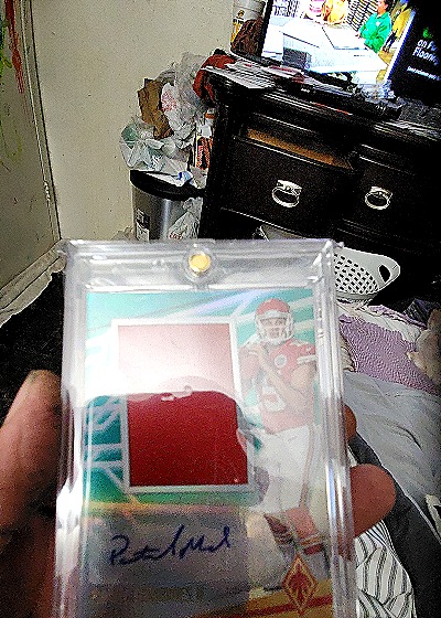 2022 Panini Contenders Patrick Mahomes — front
