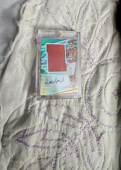 2023 Panini Flawless Patrick Mahomes Star Swatch Patch Auto — front