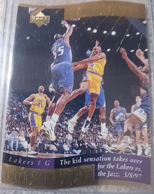 1997-98 Upper Deck Collector's Choice Memorable Moments #4 Kobe Bryant — front