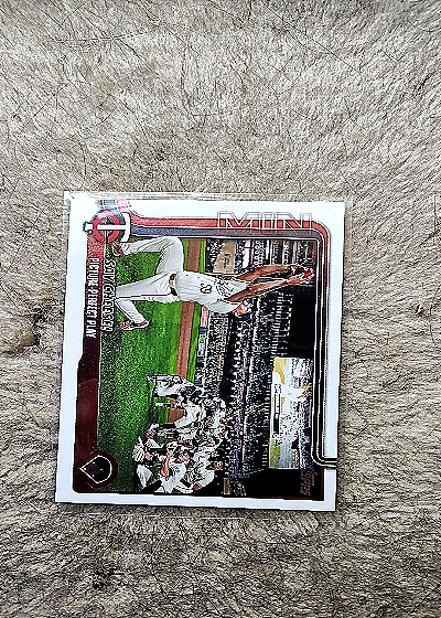 2025 Topps Series 1 #81 Jhoan Duran — front