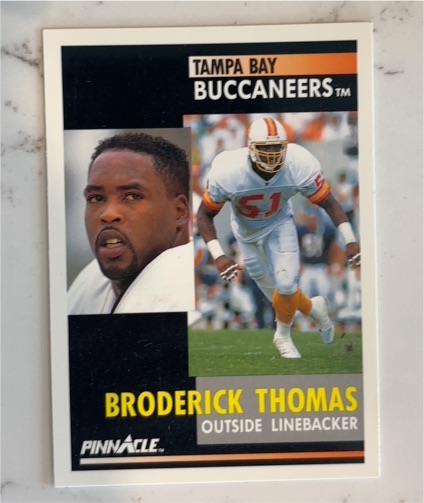 1991 Pinnacle #187 Broderick Thomas Tampa Bay Buccaneers — front